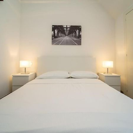 5 Giornate Apt Con Terrazzo E Garage Privato Milaan Buitenkant foto