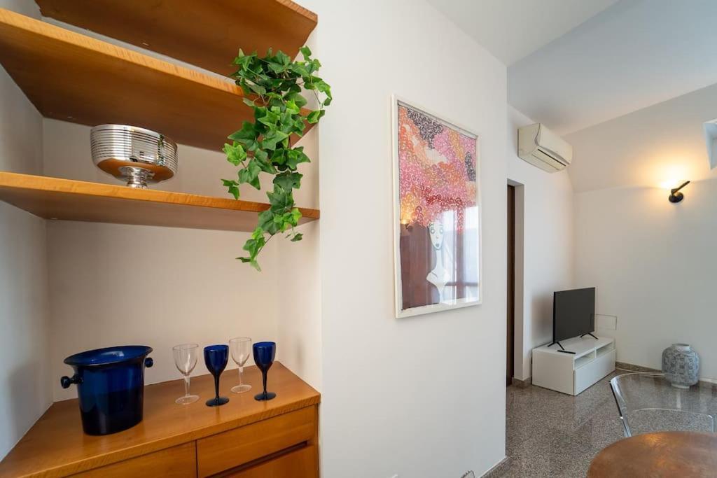 5 Giornate Apt Con Terrazzo E Garage Privato Milaan Buitenkant foto