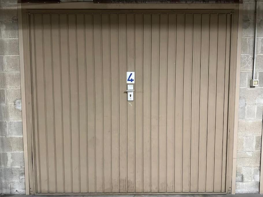5 Giornate Apt Con Terrazzo E Garage Privato Milaan Buitenkant foto