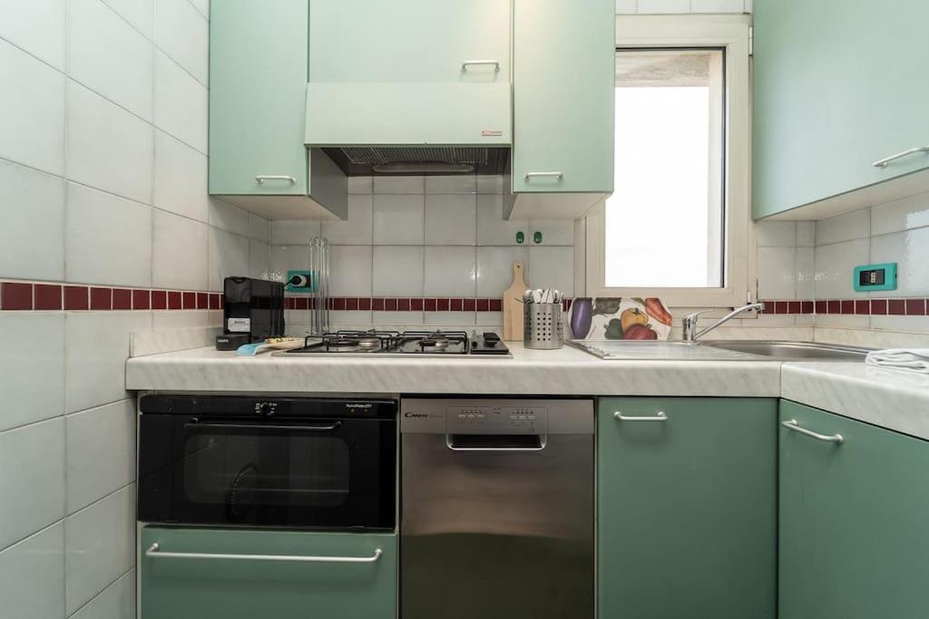 5 Giornate Apt Con Terrazzo E Garage Privato Milaan Buitenkant foto