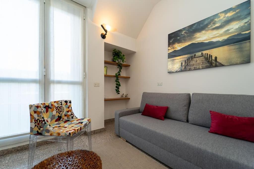 5 Giornate Apt Con Terrazzo E Garage Privato Milaan Buitenkant foto